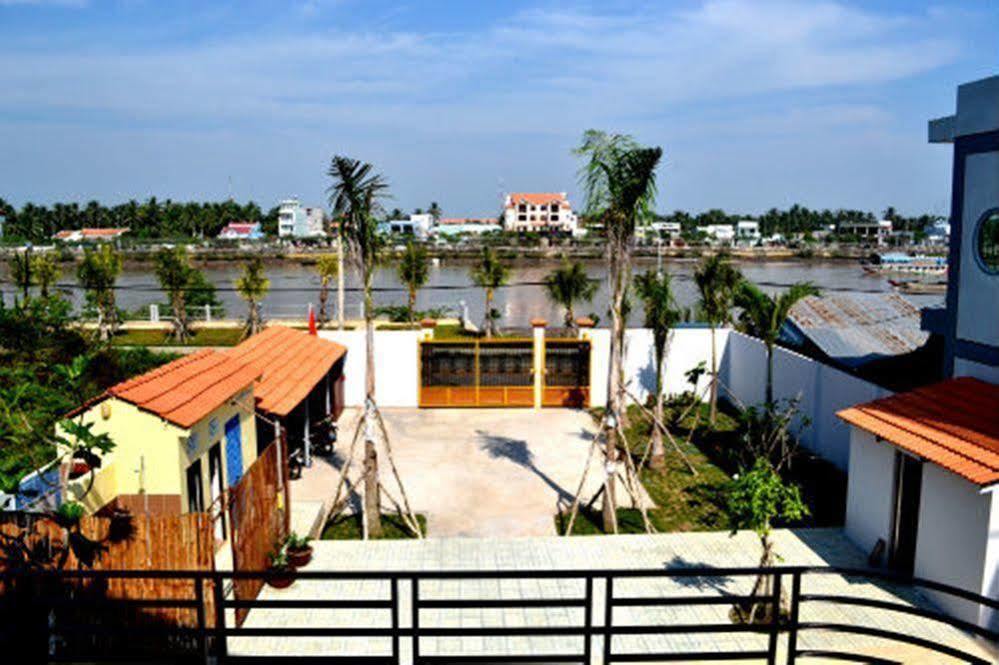 Oasis Hotel Ben Tre Exterior foto